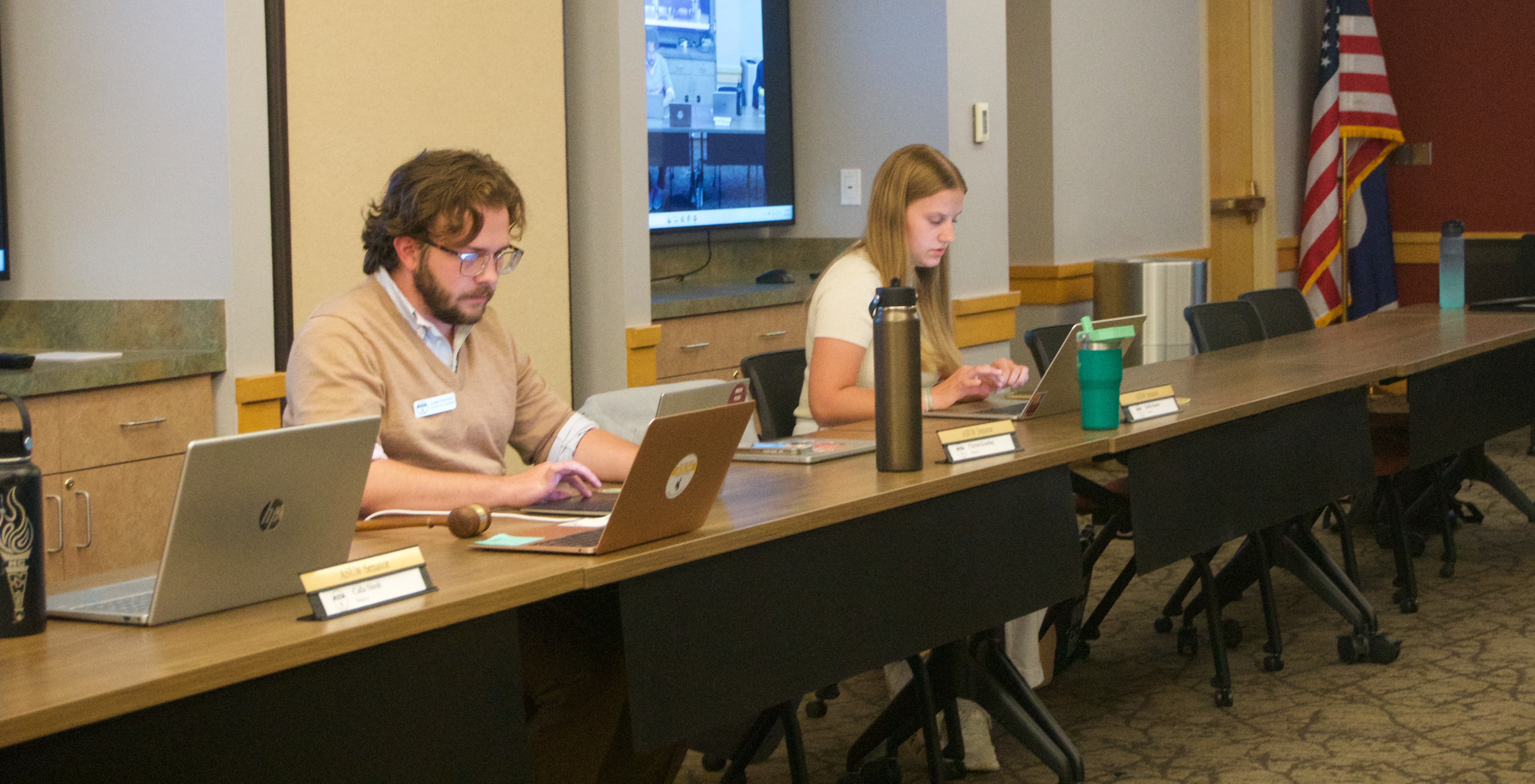 ASUW Senators in the middle of a senate meeting