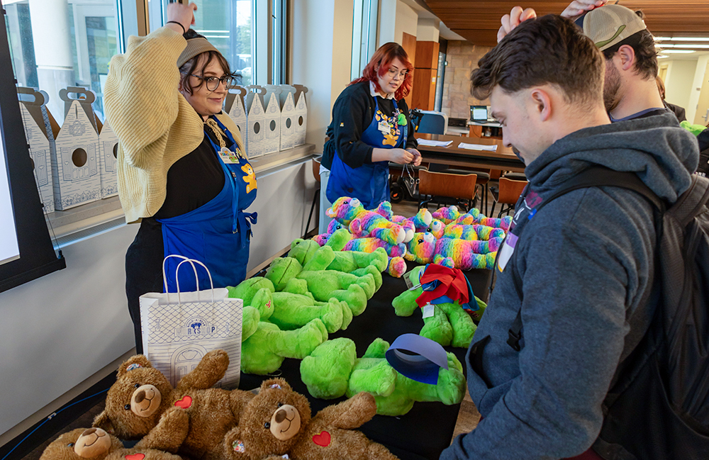 Ethics students building stuffed bears for local children