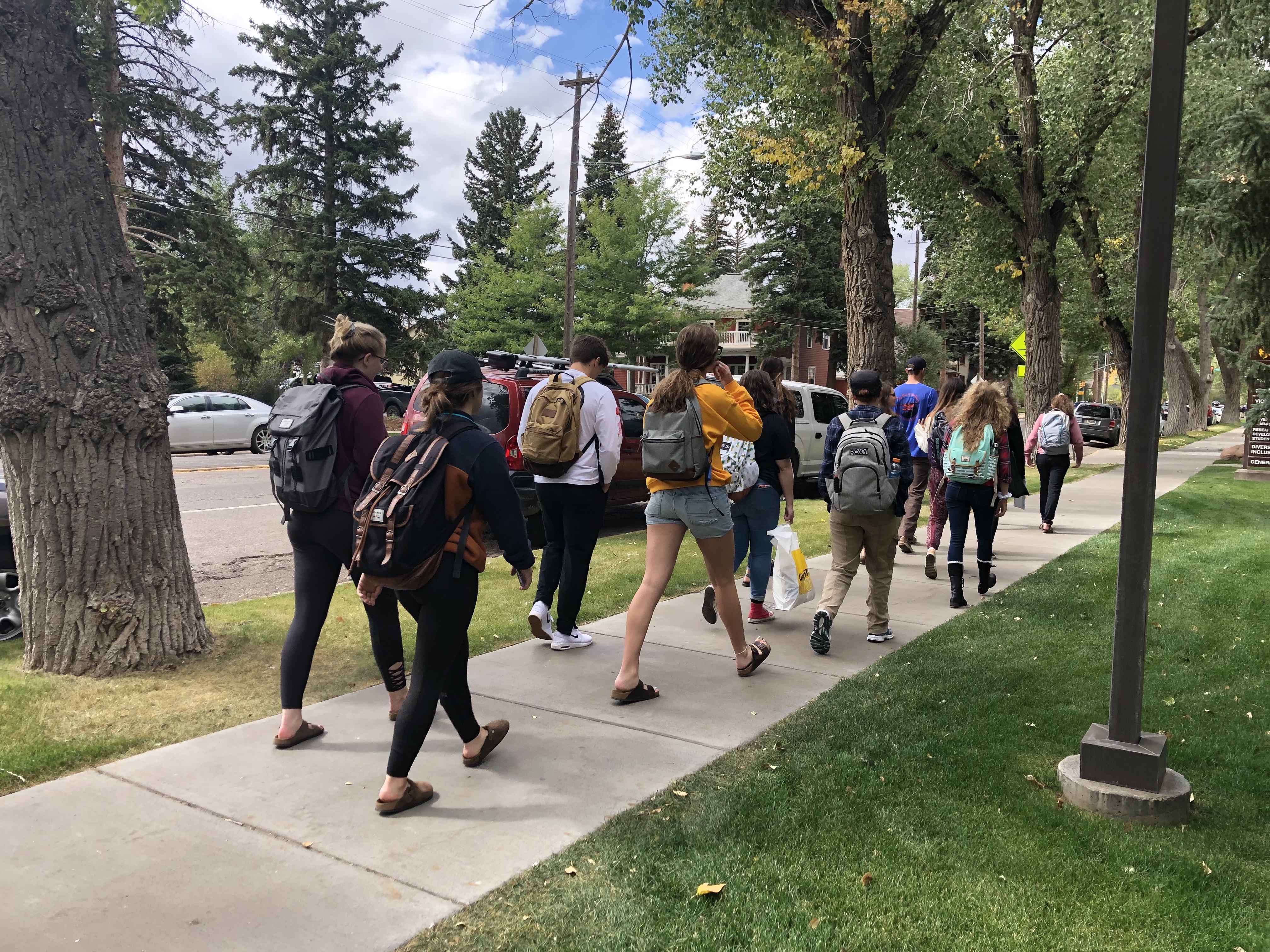 students walk to the Big Hollow Food Coop