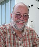 portrait photo of professor Hanson