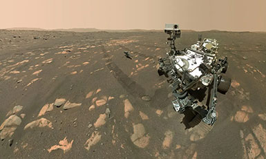 Mars rover selfie photo