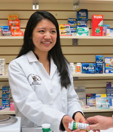 Tracey Le, Pharm.D. Candidate, Class of 2014 Tracey Le, Pharm.D. Candidate, Class of 2014