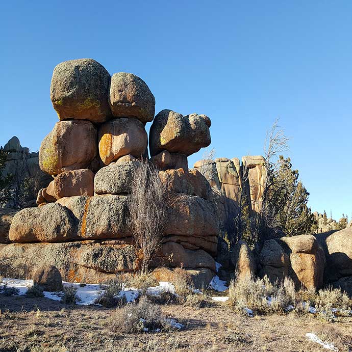 natural red rock formations at vedauwoo