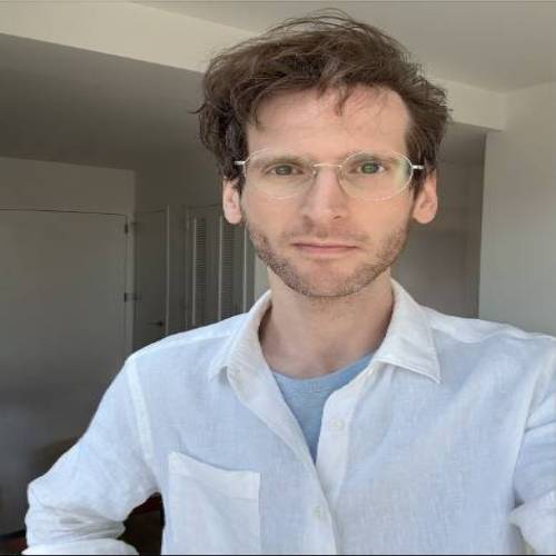 Headshot of Simon Cullen
