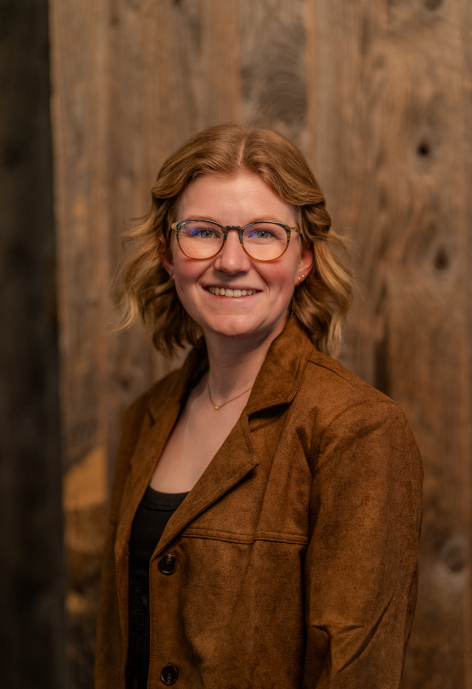 Carly Valenti staff photo