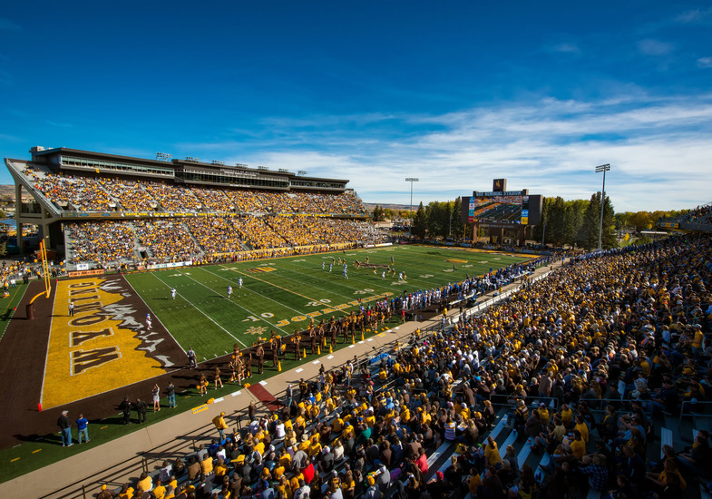 war memorial full for a uw game