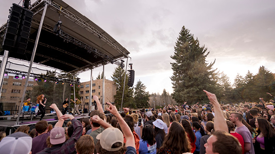 Outdside Concert at Union Fest