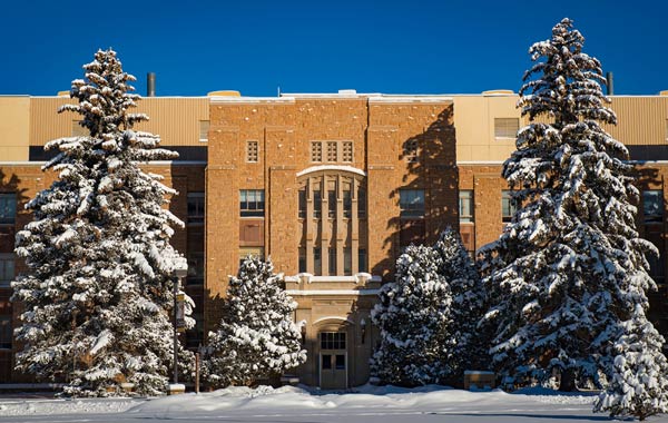 Snow out front of College of Agriculture