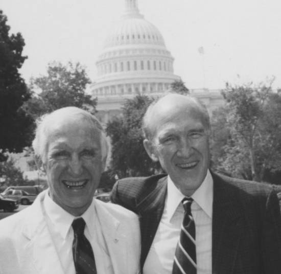 Al and Pete Simpson with teh US Capitol in the backgorund