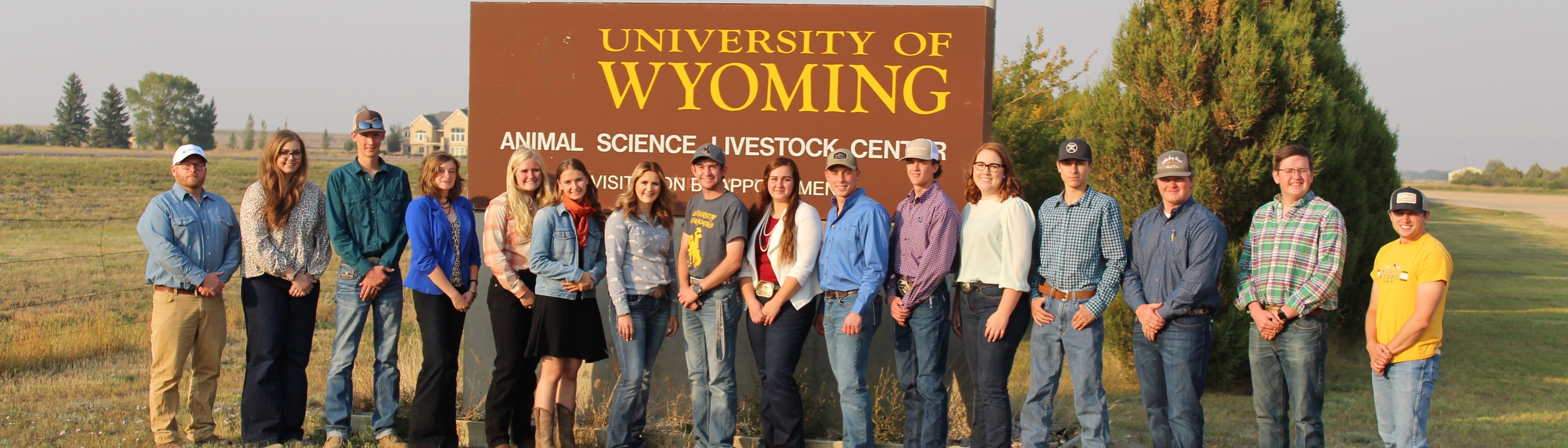 2021-2022 UW Wool Judging Team