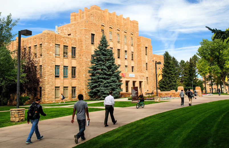 Students walking by A&S building