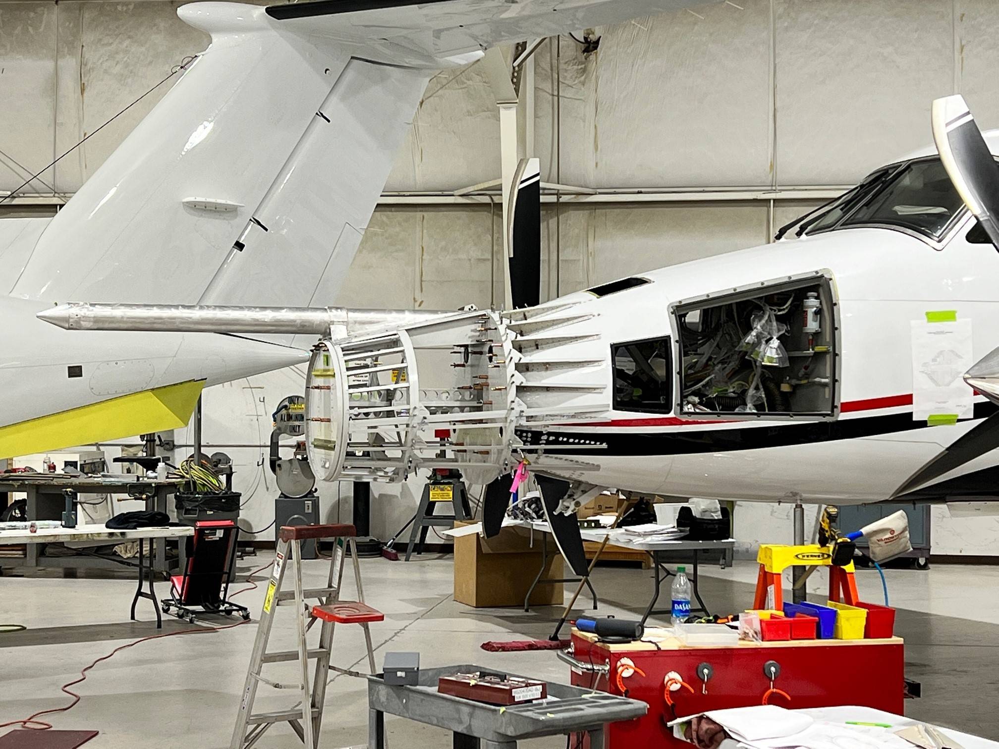 View of extended nose assembly