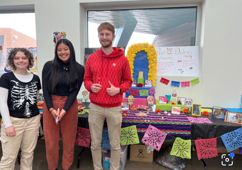 spanish club members