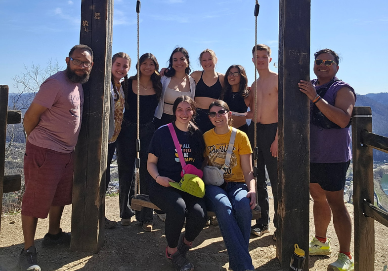 The Alt. spring break group