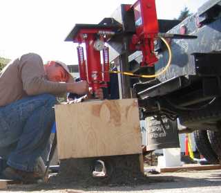 The load system being setup and the tunnel in sand.