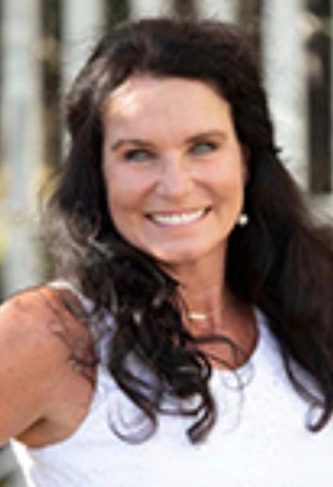 Shelley Macy