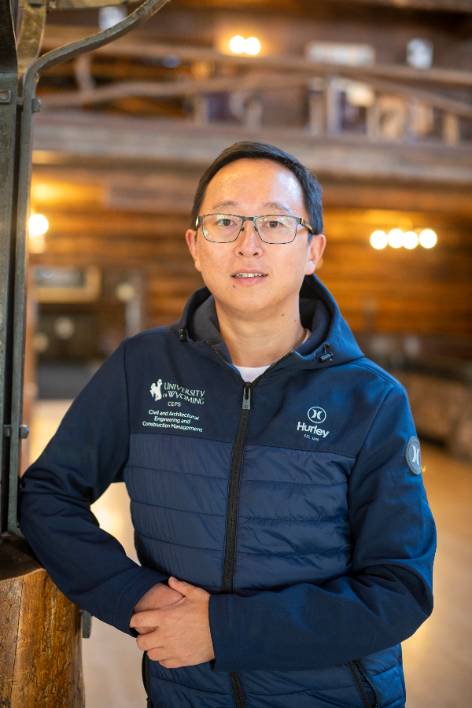 Dr. Charlie Zhang