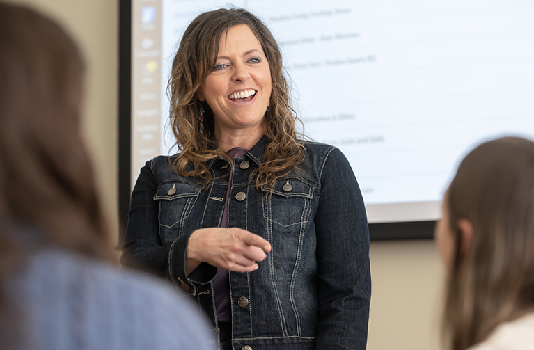 doctor jill keith teaching a class from the family and consumer sciences program