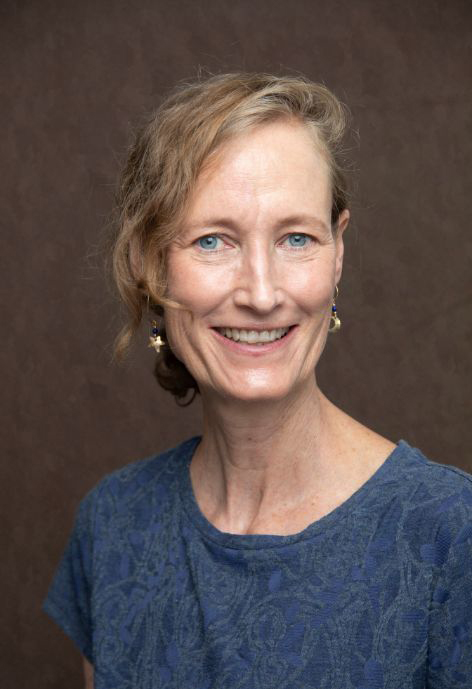 Dana Govaerts, MD