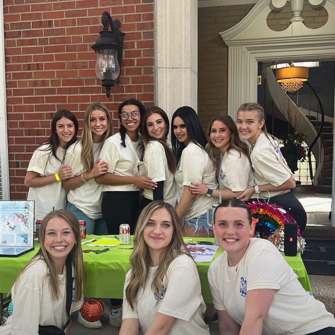 Kappa Kappa Gamma sisters smiling