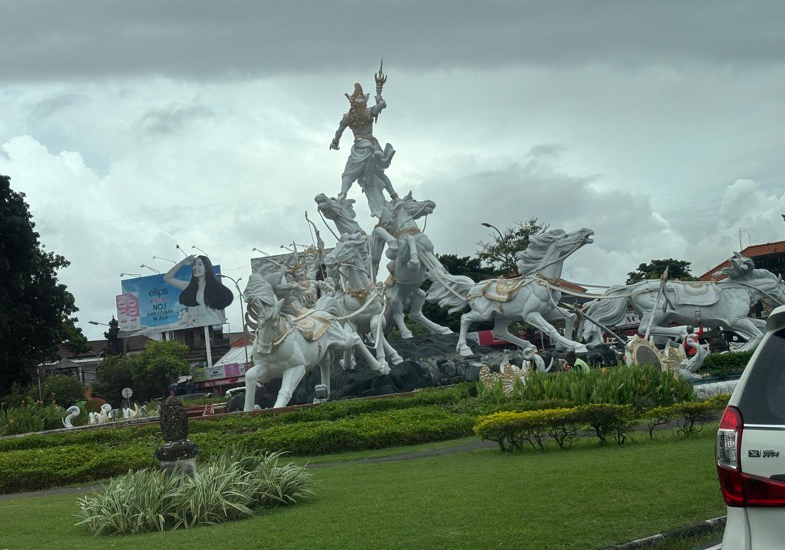 Street Sculpture in Bali