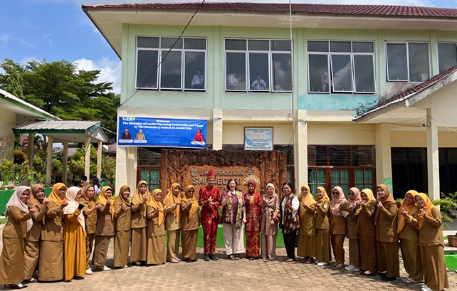 Junior High in Jambi