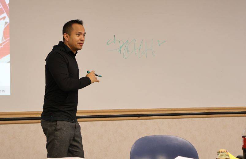 Photo of Dr. Kyle Reyes