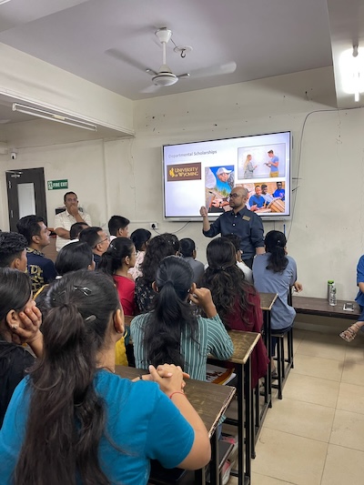 Daing giving a presentation