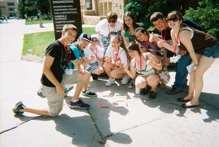 students in front of UW building