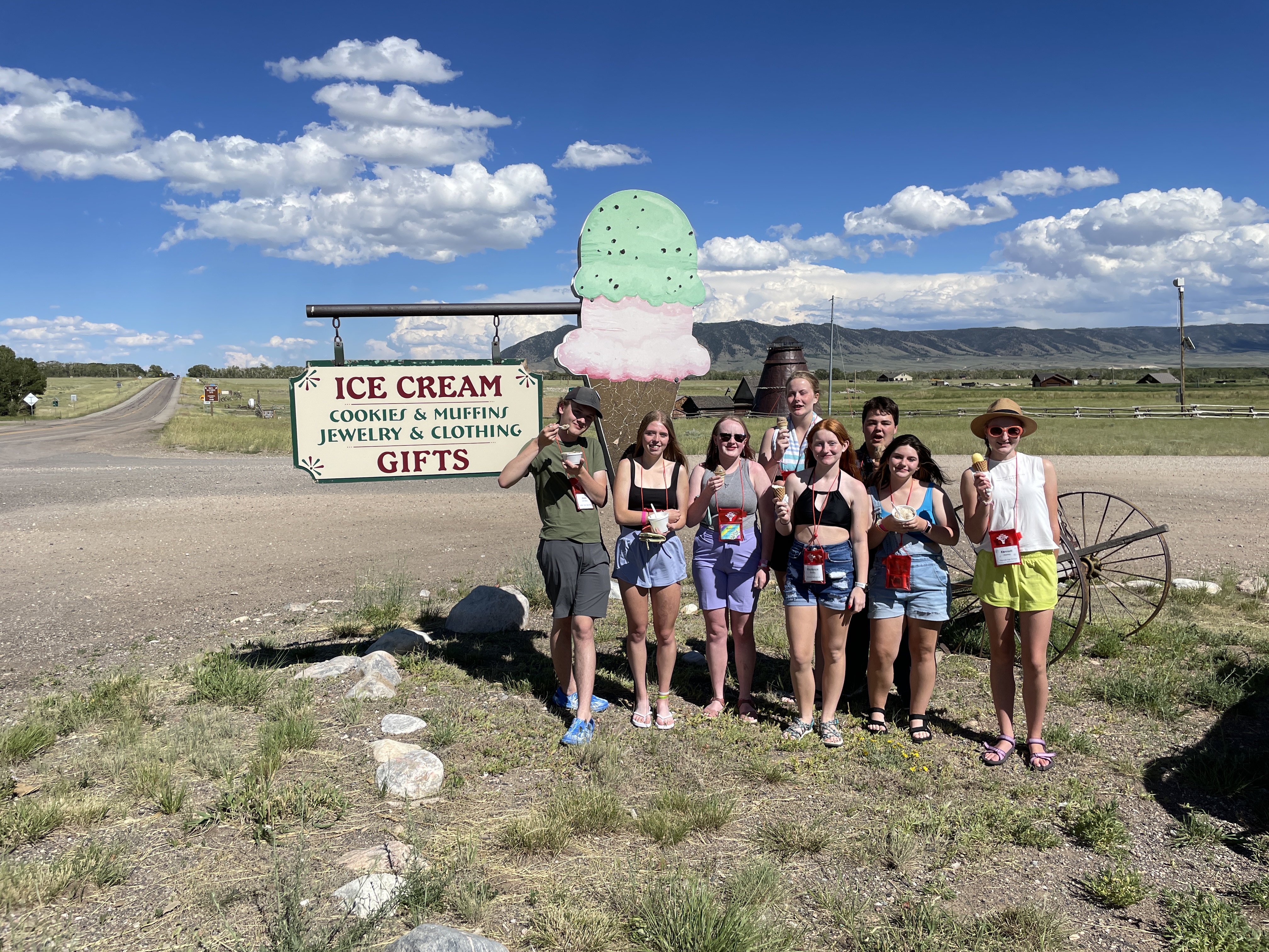 HSI Scholars at an ice cream stop.