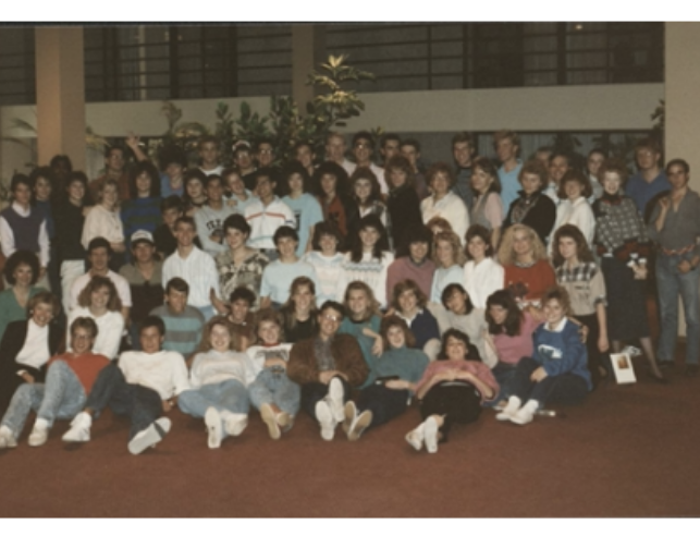 Group picture of students from 1987 HSI.