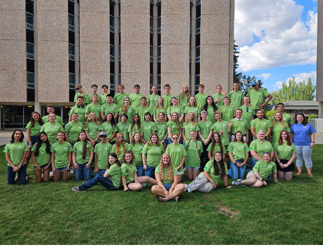 HSI 2025 group photo in front of Downey Hall.