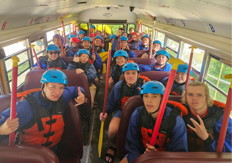 HSI students rafting.