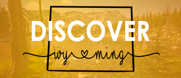 discover-wyoming button that will navigate to the page about wyoming and student life