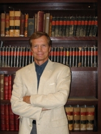 Professor Emeritus Tim Kearley