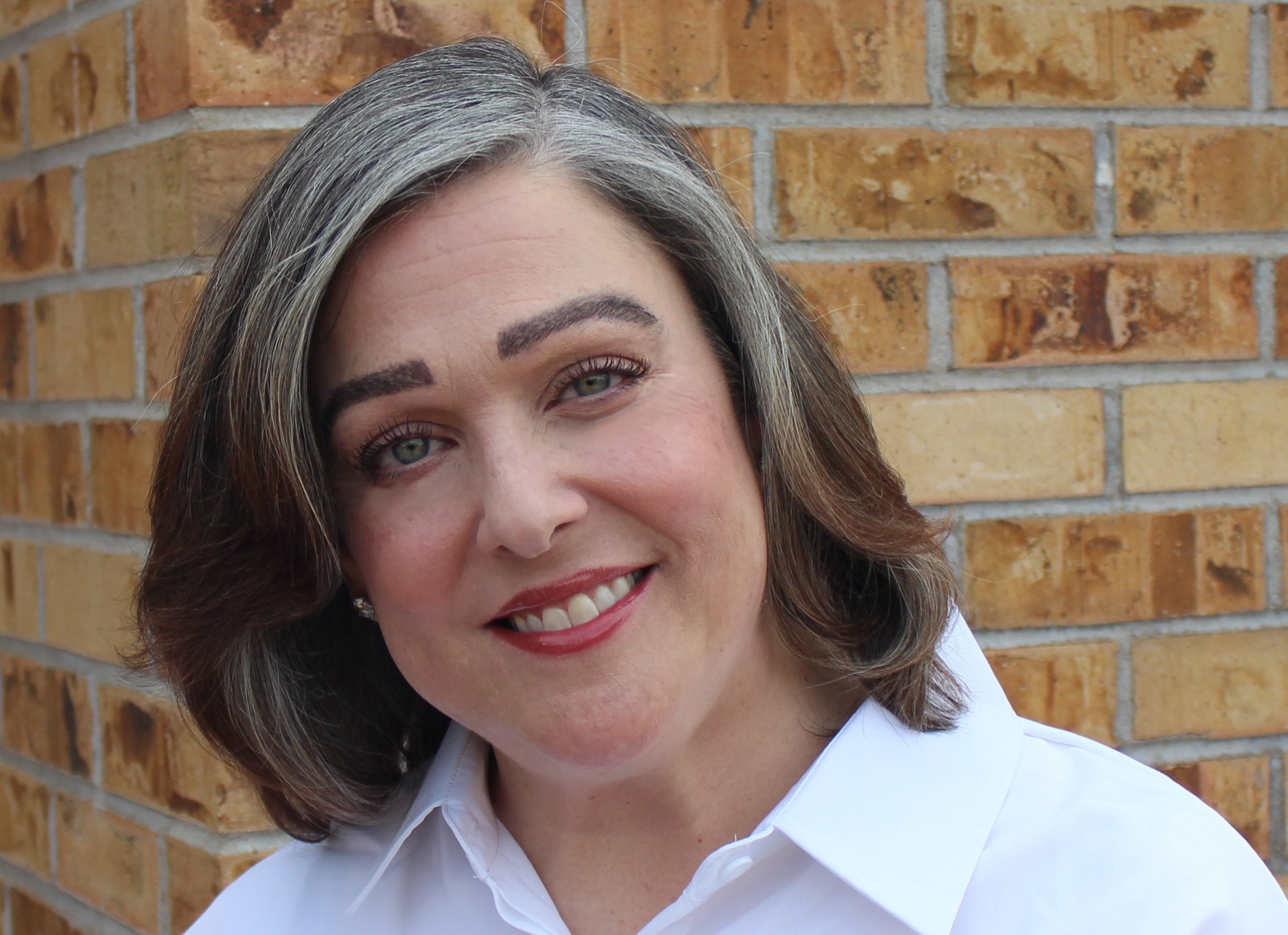Lisa Nunley Headshot