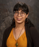 Esther Perez headshot