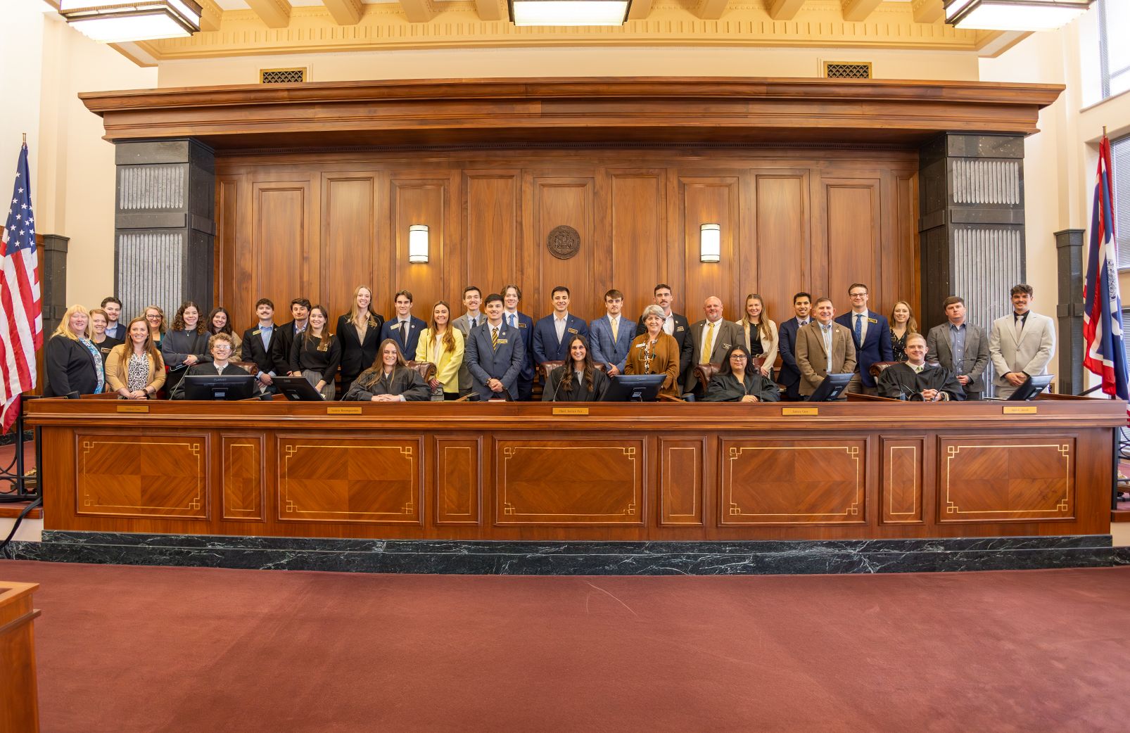 MBA Students standing in front of the Wyoming Supreme Court