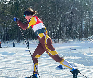 woman skiing