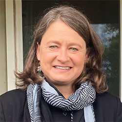 head photo of a woman
