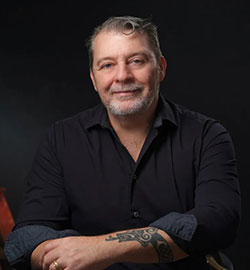 head photo of a man