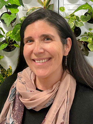 head photo of a woman