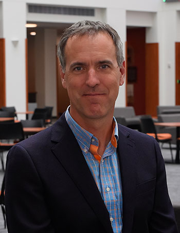 head photo of a man