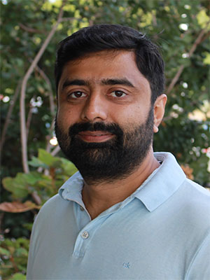head photo of a man