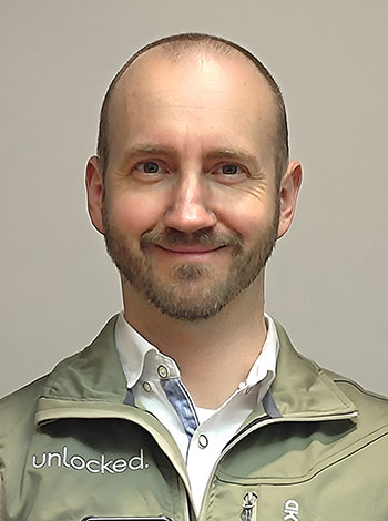 head photo of a man