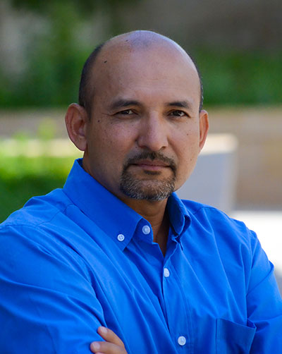 head photo of a man