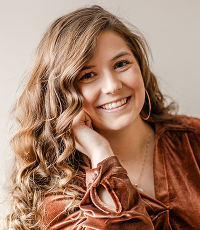 head photo of a woman