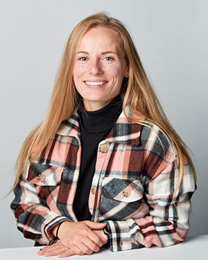 head photo of a woman