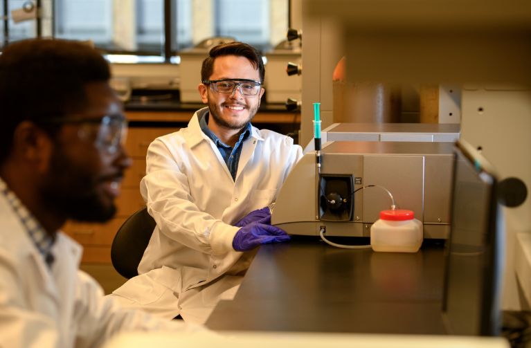 Picture of researchers in the lab.