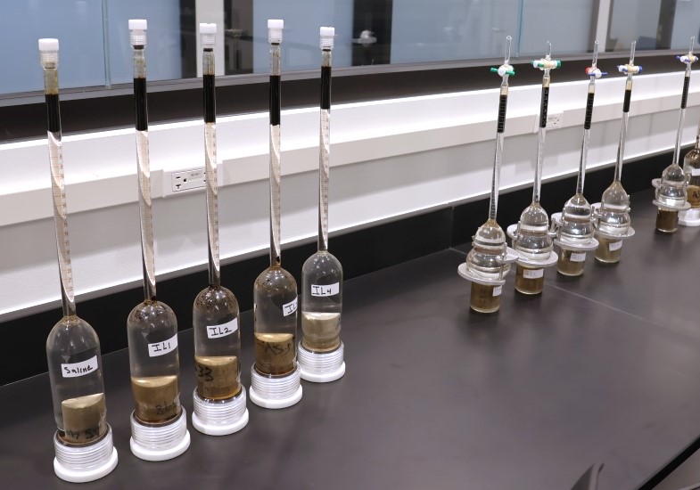 Amott cell experiment